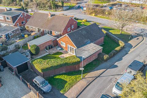 3 bedroom detached bungalow for sale, Goswell End Road, Harlington