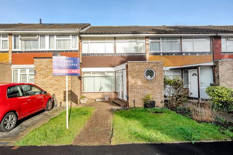 3 bedroom terraced house for sale, Pond Green, Ruislip, Middlesex