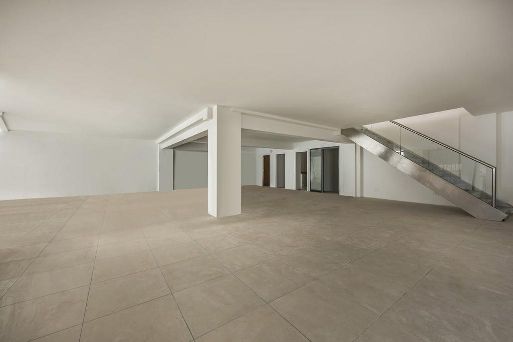 Office 17.jpg