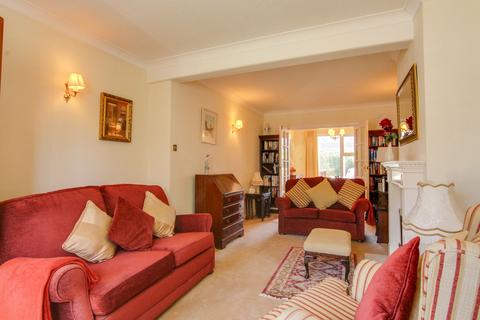 2 bedroom semi-detached house for sale, Allen Road, Haywards Heath, RH16