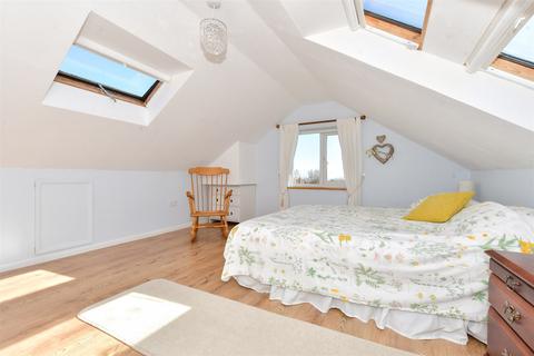 4 bedroom detached bungalow for sale, Kings Avenue, Broadstairs, Kent