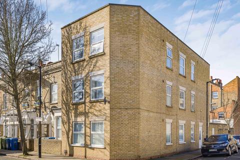 2 bedroom flat for sale, Marmont Road, London