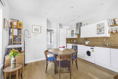 2 bedroom flat for sale, Marmont Road, London