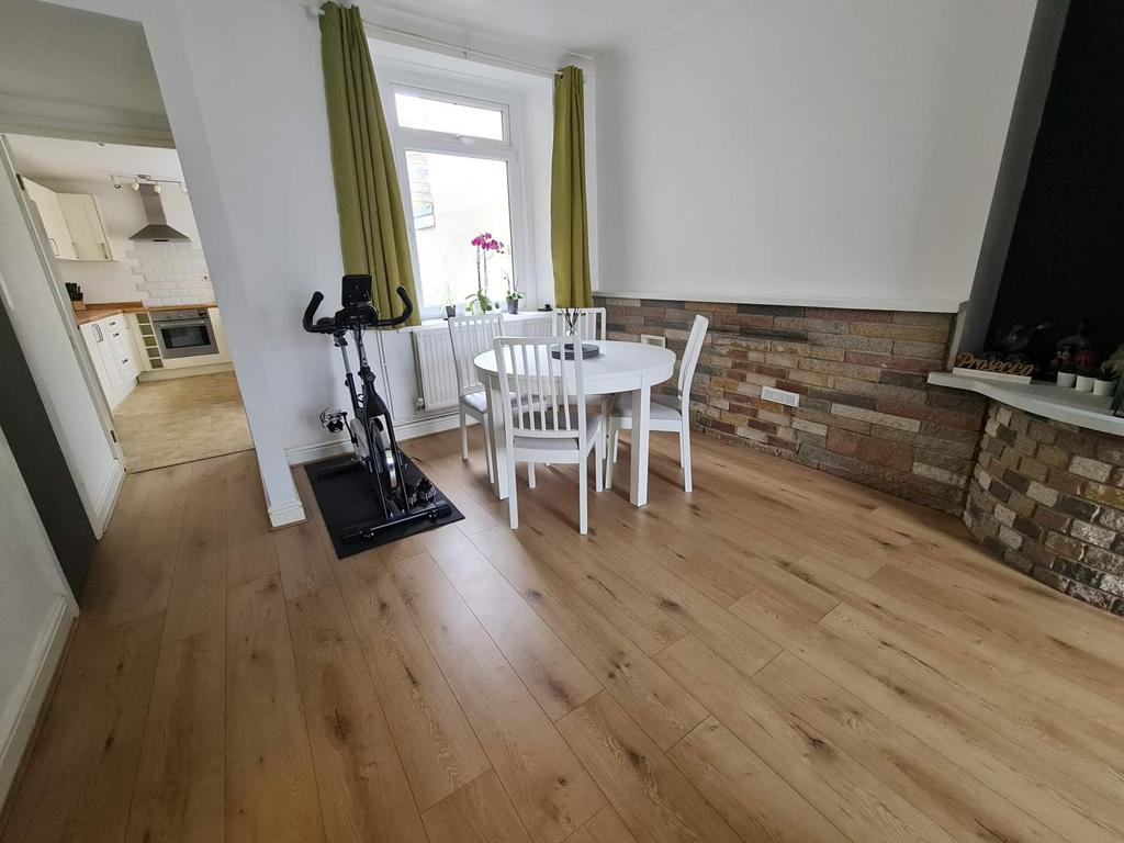 Dining Room / Bedroom