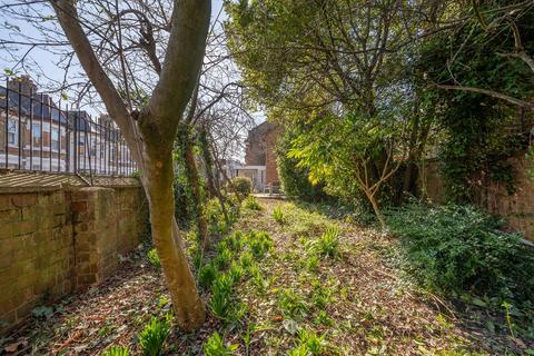 3 bedroom detached house for sale, Clapham Park Terrace, SW2