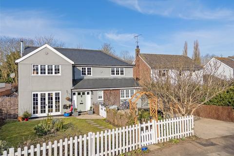 4 bedroom detached house for sale, Mill Close, Great Bardfield, Braintree, Essex, CM7