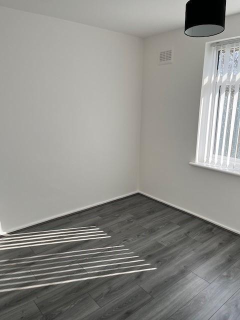 144 Stockbridge Lane bedroom 2.JPG