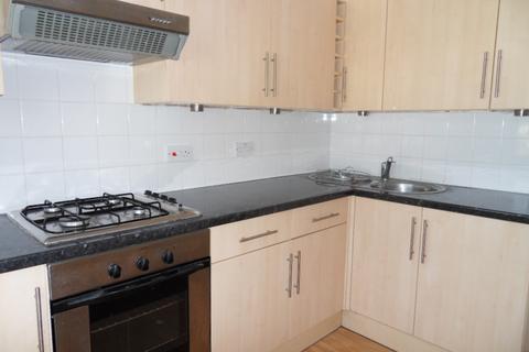 1 bedroom flat to rent, Kendor Avenue, Epsom KT19