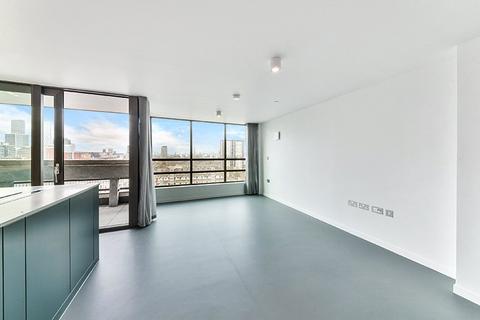 2 bedroom apartment to rent, Balfron Tower St. Leonards Road, London, E14