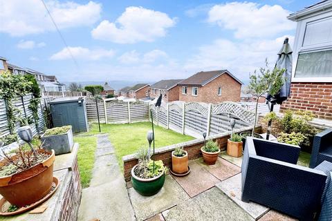 3 bedroom semi-detached house for sale, Ridgewalk Way, Worsbrough, Barnsley