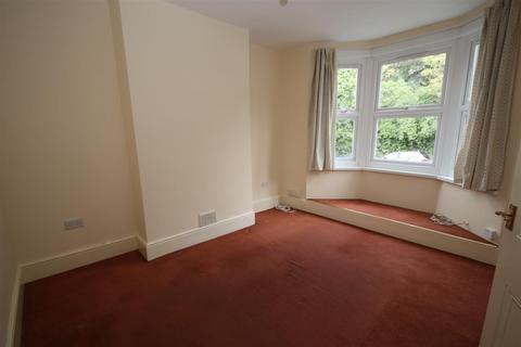 2 bedroom terraced house to rent, Picardy Road, Belvedere, Kent.