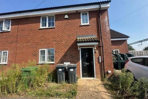 1 bedroom in a house share to rent, Macs Close,  Padworth,  RG7