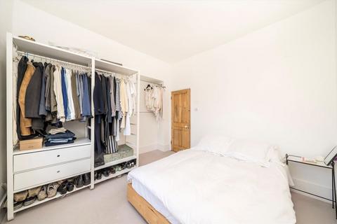 2 bedroom flat for sale, Asylum Road, London SE15