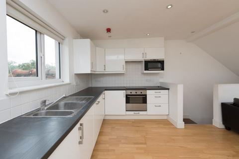 1 bedroom flat to rent, Valentia Road