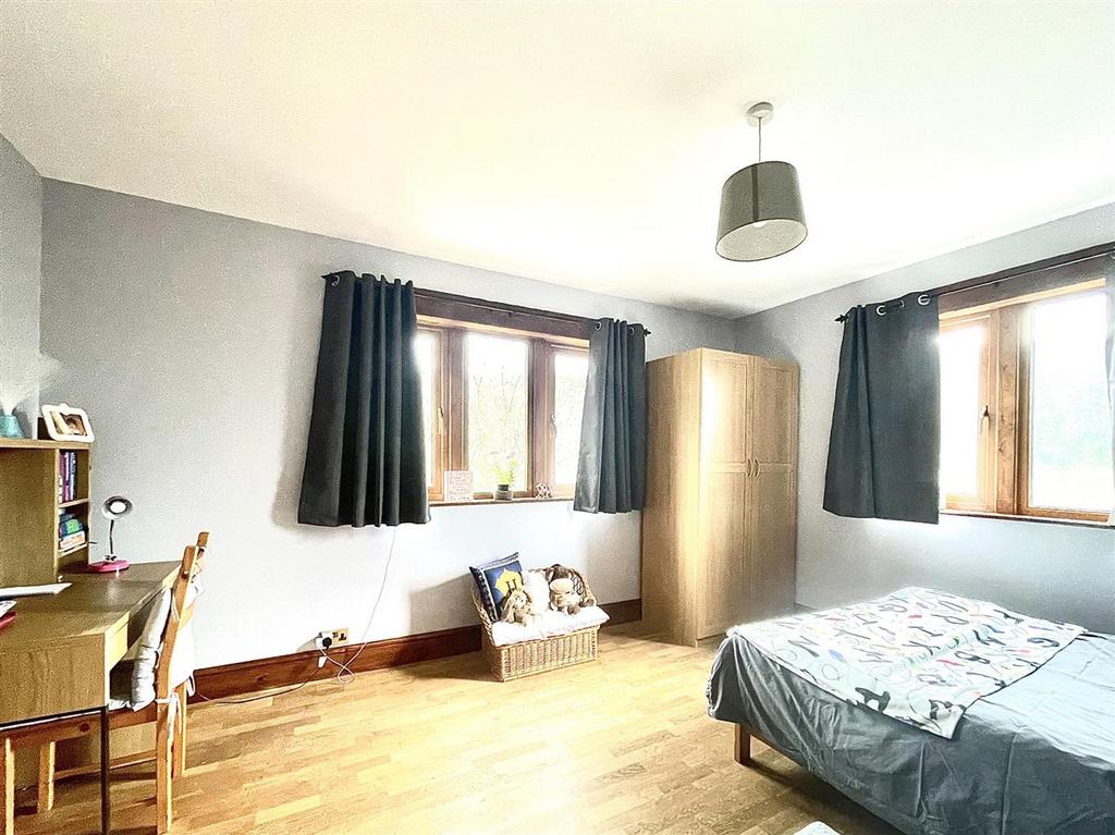 NEW BED 3.jpg