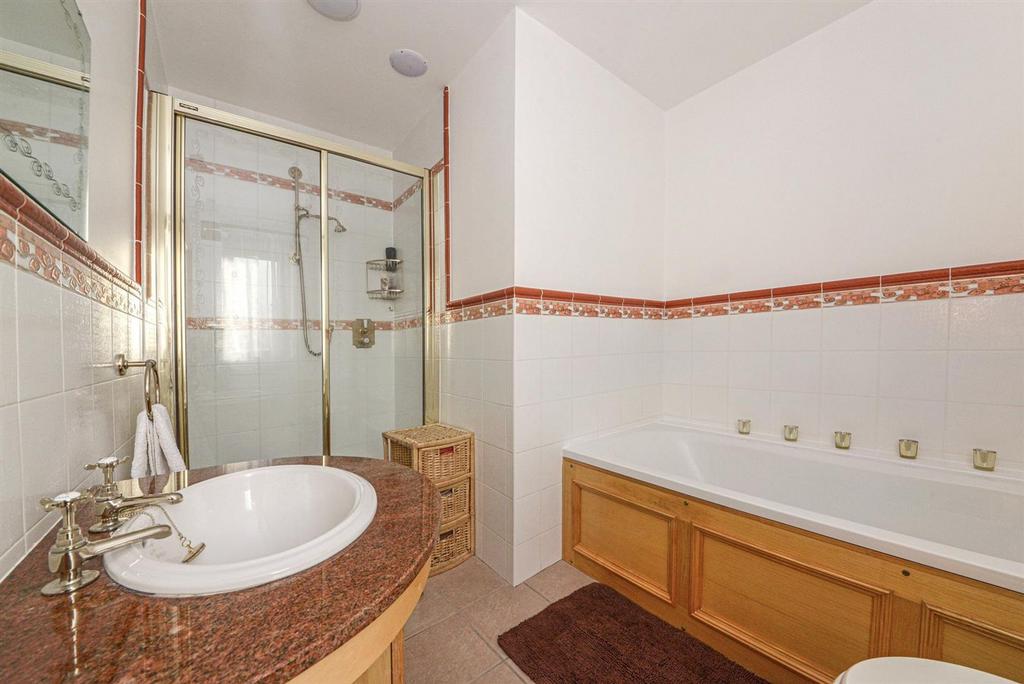 En suite.jpg