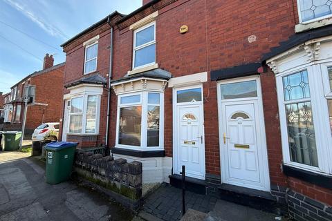 2 bedroom terraced house for sale, Station Road, Cradley Heath, B64 6PA