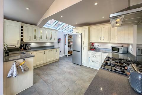 3 bedroom terraced house for sale, Burnham Road, St. Albans, Hertfordshire, AL1