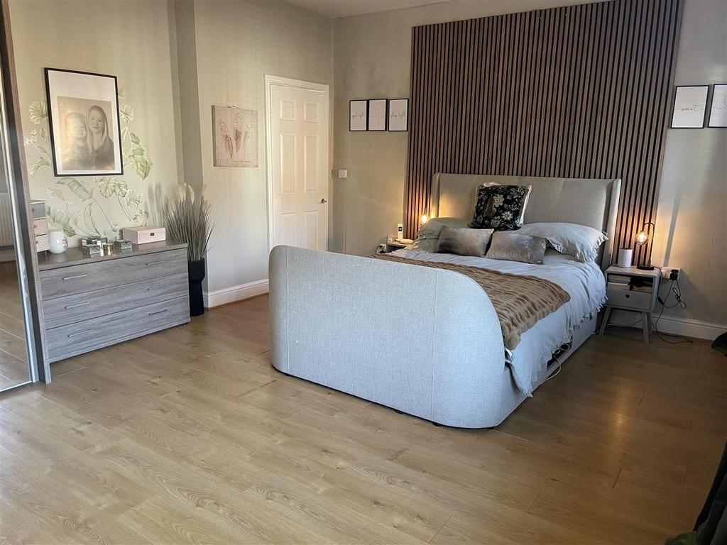 Master Bedroom 1