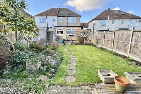 2 bedroom semi-detached house for sale, Haig Avenue, Rochester