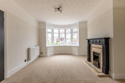 7 Chestnut Walk, Saltford, Bristol, BS31 3BG