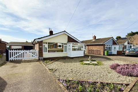 3 bedroom detached bungalow for sale, Rivermead, Stalham, NR12