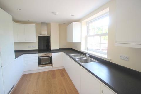 2 bedroom apartment for sale, High Street, Hamble, Southampton, Hampshire, SO31