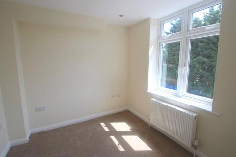 2 bedroom apartment for sale, High Street, Hamble, Southampton, Hampshire, SO31