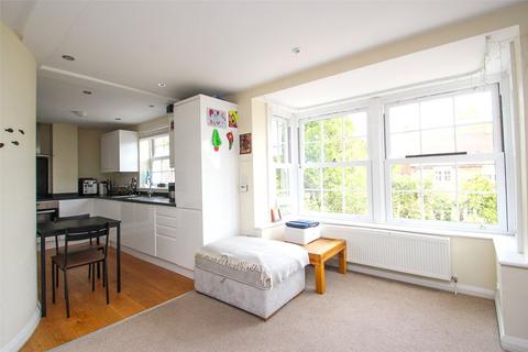 2 bedroom apartment for sale, High Street, Hamble, Southampton, Hampshire, SO31
