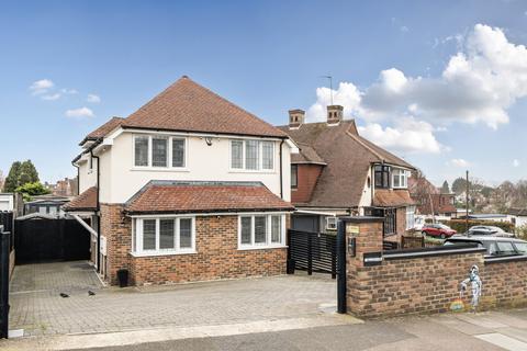 undefined, Corkscrew Hill, West Wickham
