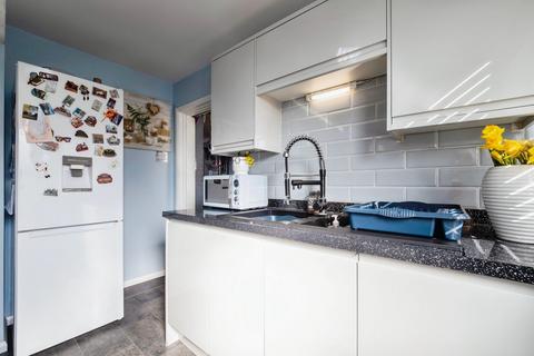 4 Draycott Close, Exeter, EX2 5DG