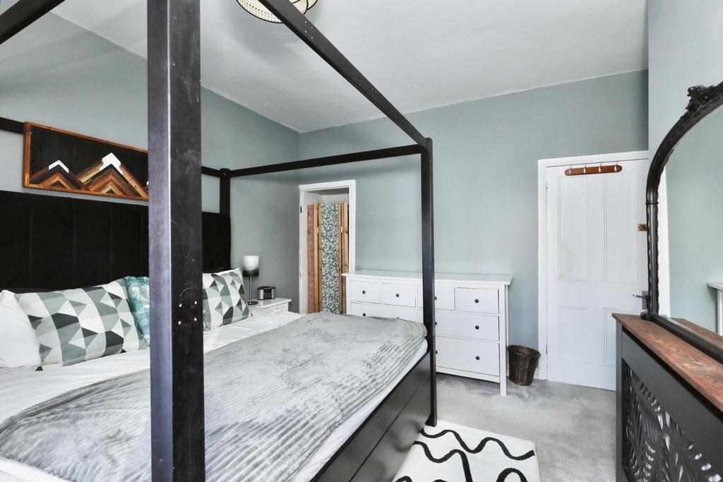 Bedroom no.1