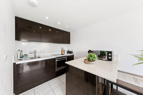 2 bedroom flat to rent, Blackheath Road, London SE10