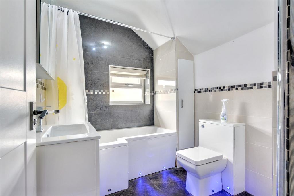 Bathroom.jpeg