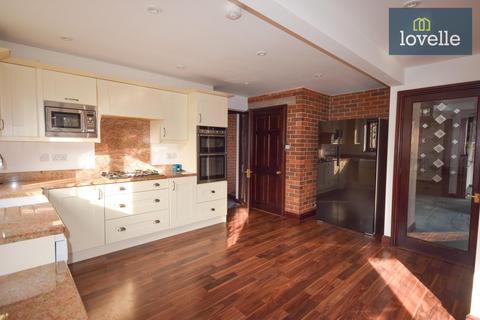 5 bedroom detached house for sale, Woodlands, Louth LN11