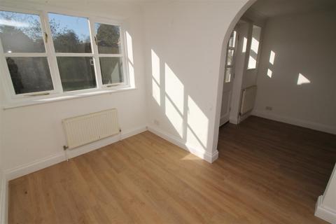 2 bedroom detached house to rent, Wickham Market