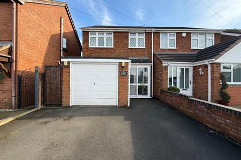 3 bedroom semi-detached house for sale, Junction Road, Audnam, Stourbridge, DY8 4YJ