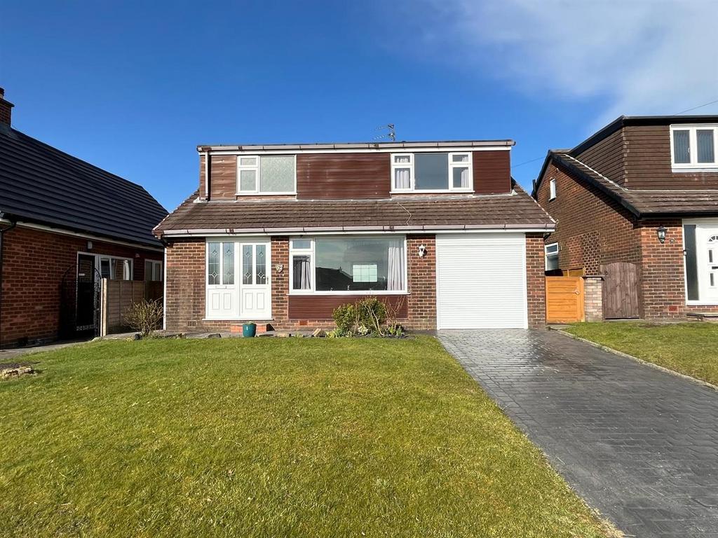 winchester-road-dukinfield-sk16-3-bed-detached-bungalow-370-000