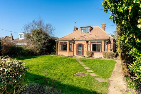 3 bedroom chalet for sale, Heacham