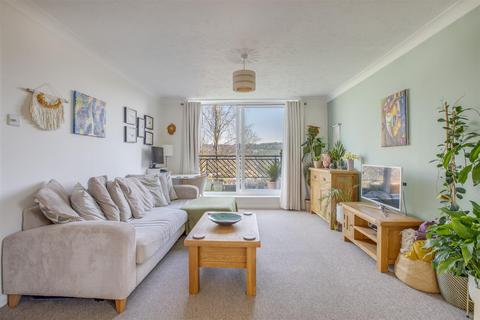 1 bedroom apartment for sale, Gandon Vale, High Wycombe HP13