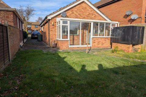 2 bedroom detached bungalow to rent, Flitwick Road, Maulden