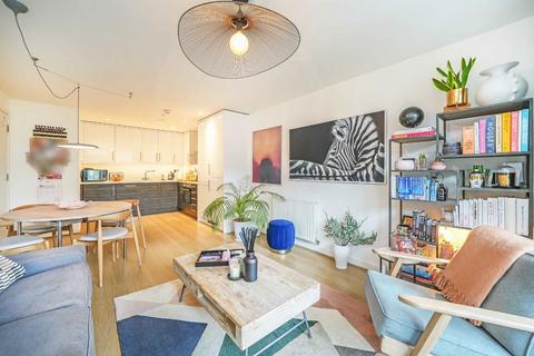 2 bedroom flat for sale, Festubert Place, London E3