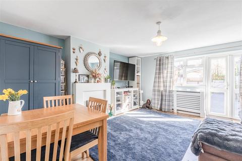 3 bedroom maisonette for sale, Lane Close, Addlestone KT15