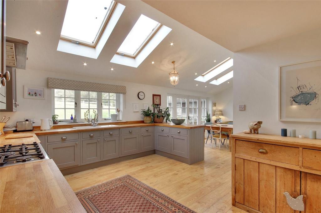 Kitchen / Cottage