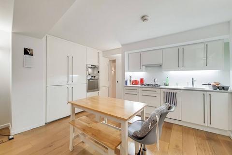 1 bedroom maisonette to rent, Amwell Street, Clerkenwell, LONDON, EC1R