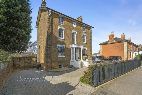 5 bedroom detached house for sale, Mistley, Manningtree