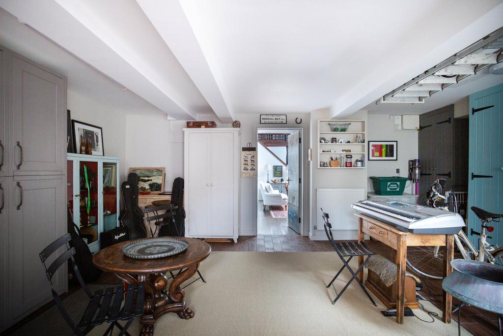 232100 - Chessil Gallery-45.jpg