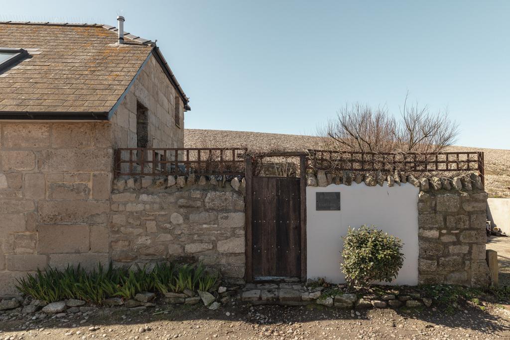 88243 - Chesil Gallery The Modern House (41).jpg