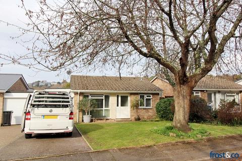 3 bedroom bungalow to rent, Potters Way, Lower Parkstone, Poole