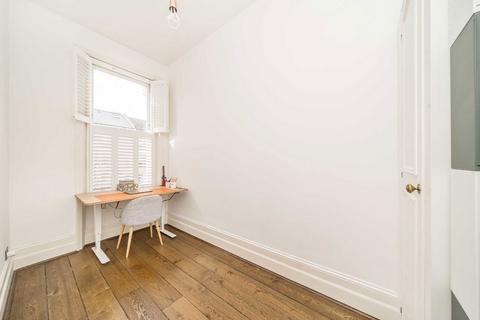 2 bedroom flat to rent, Fernhead Road, London W9